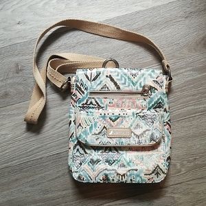 Sakroots Fold Over Magnetic Closure Adjustable Strap Cross Body Handbag.